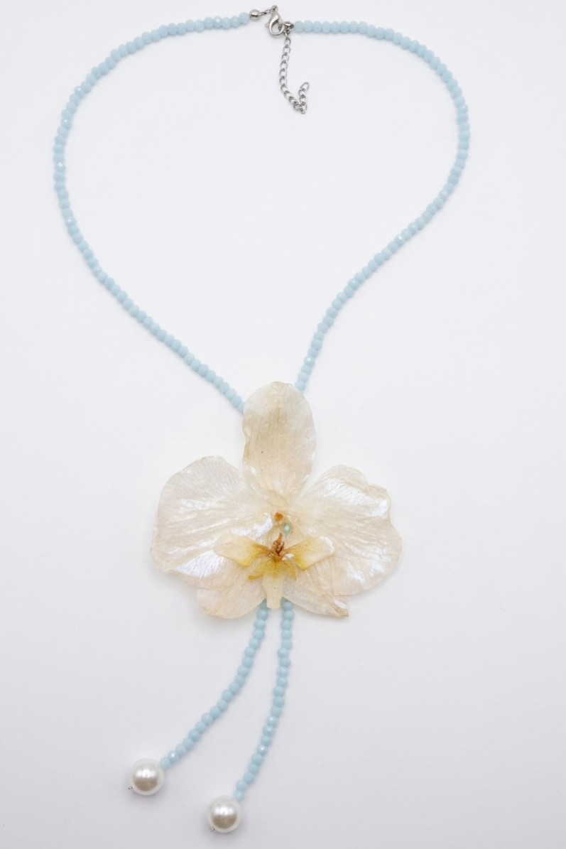 Crystal orchid necklace (Made to order)