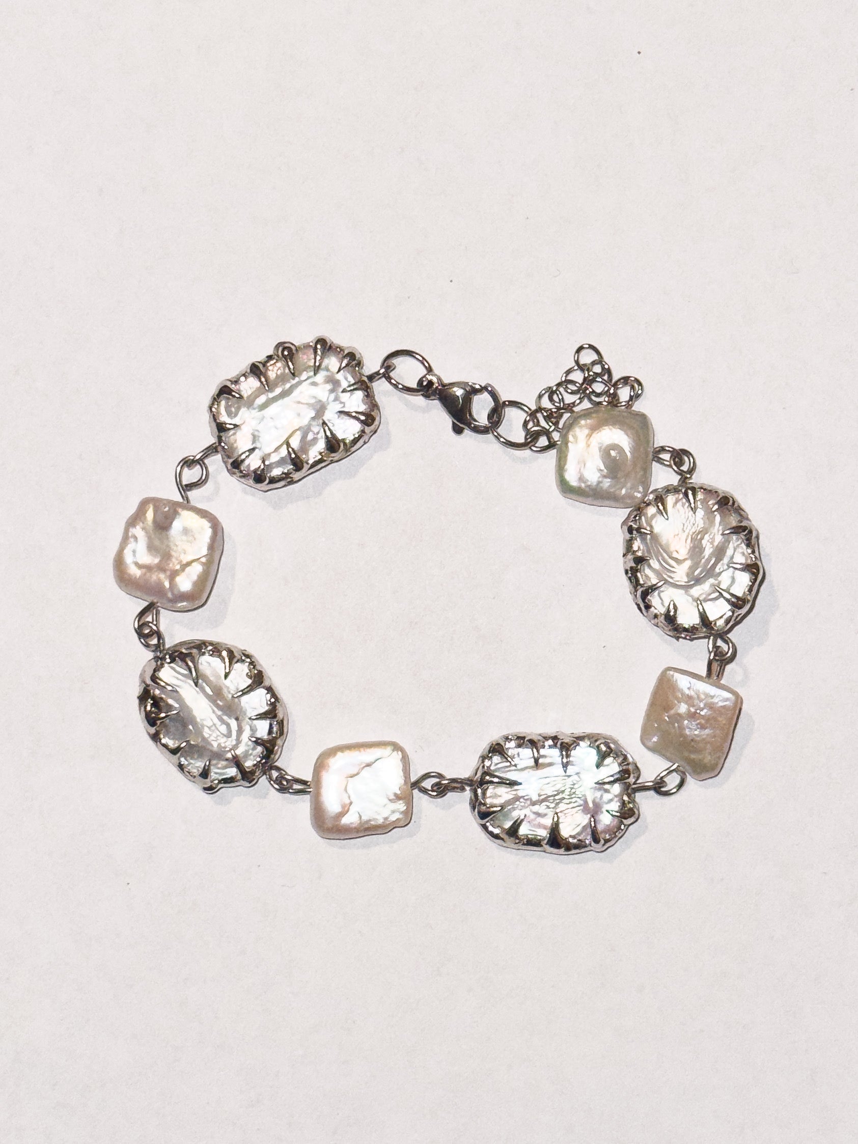 Baroque bracelet