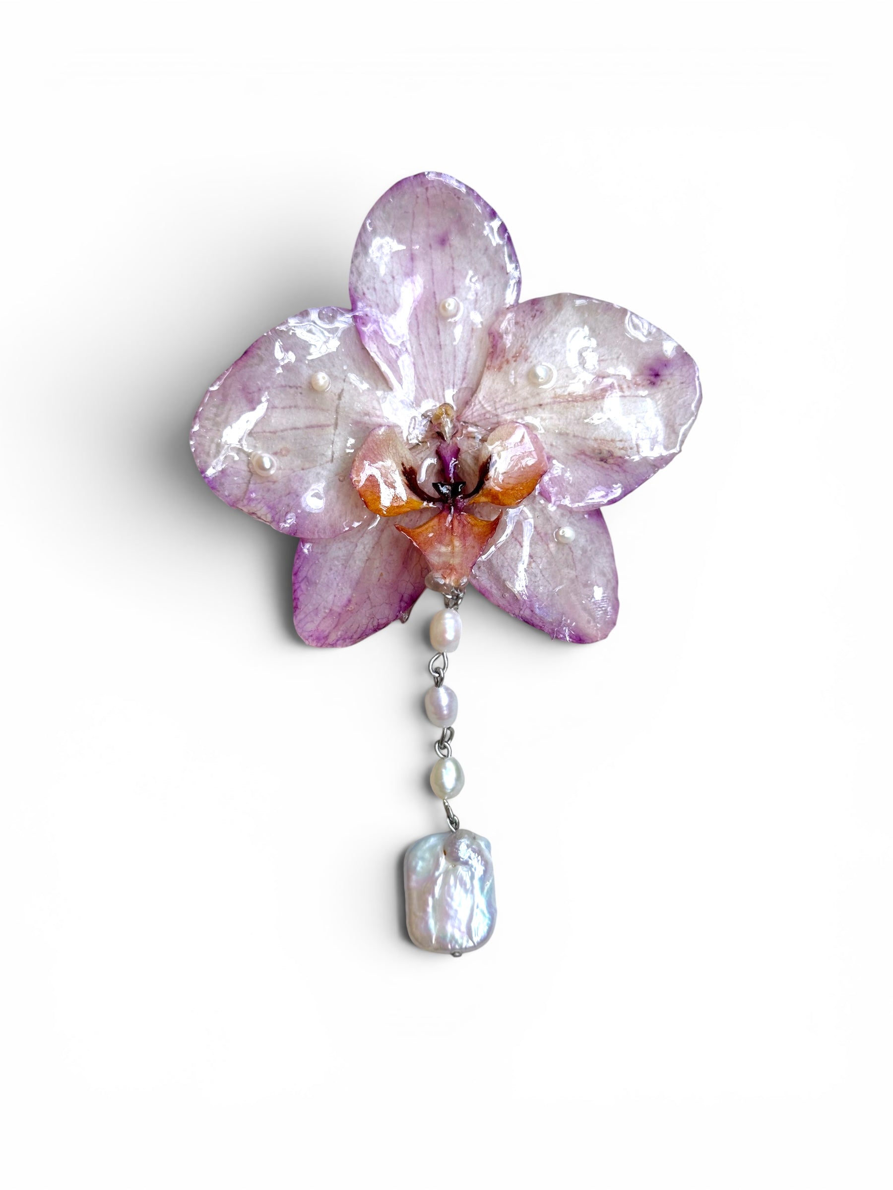 Dewy orchid hairclip